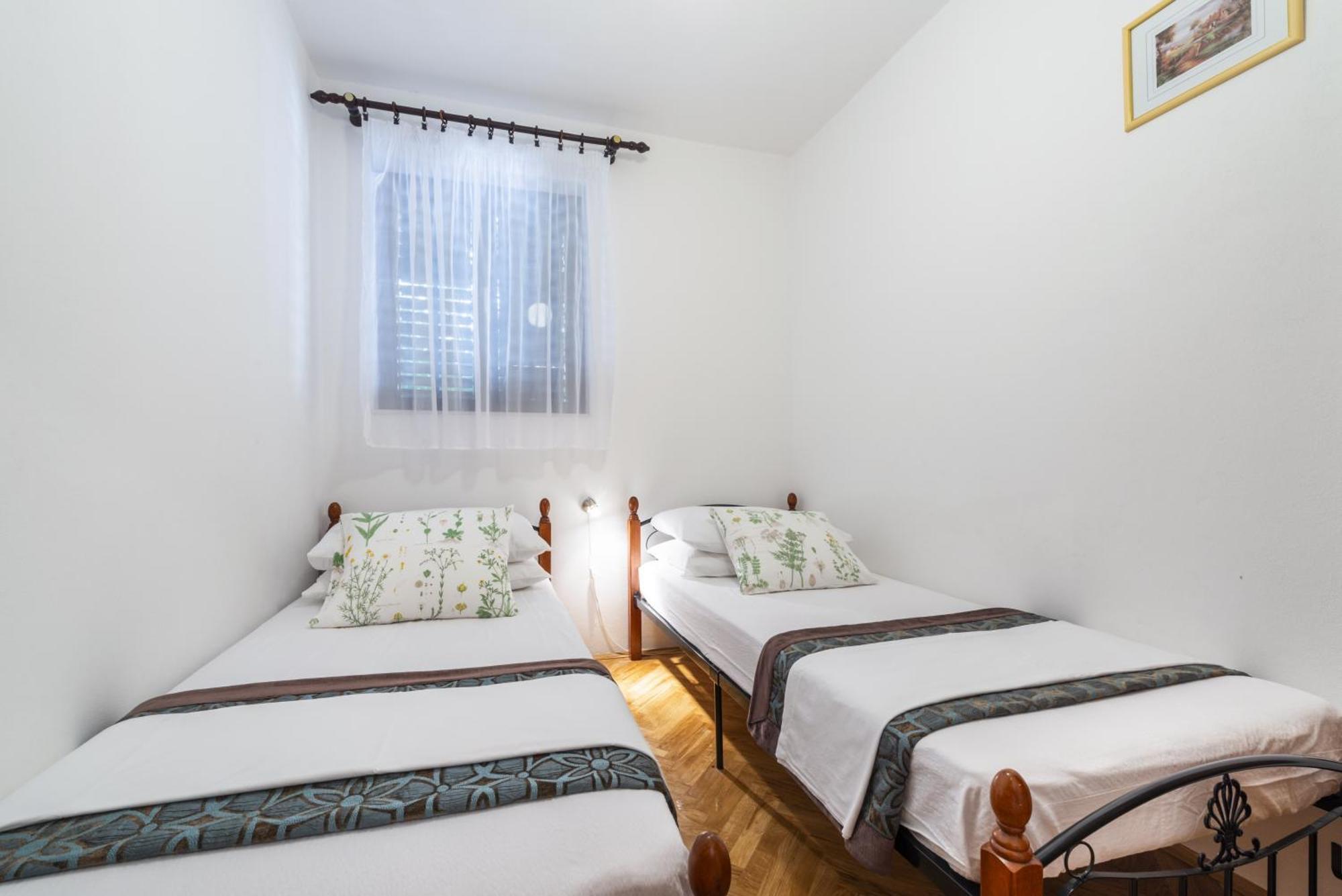 Guest House Riverside Mokosica Room photo